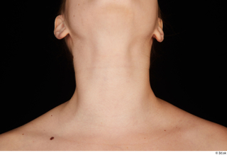 Serina Gomez neck nude 0001.jpg